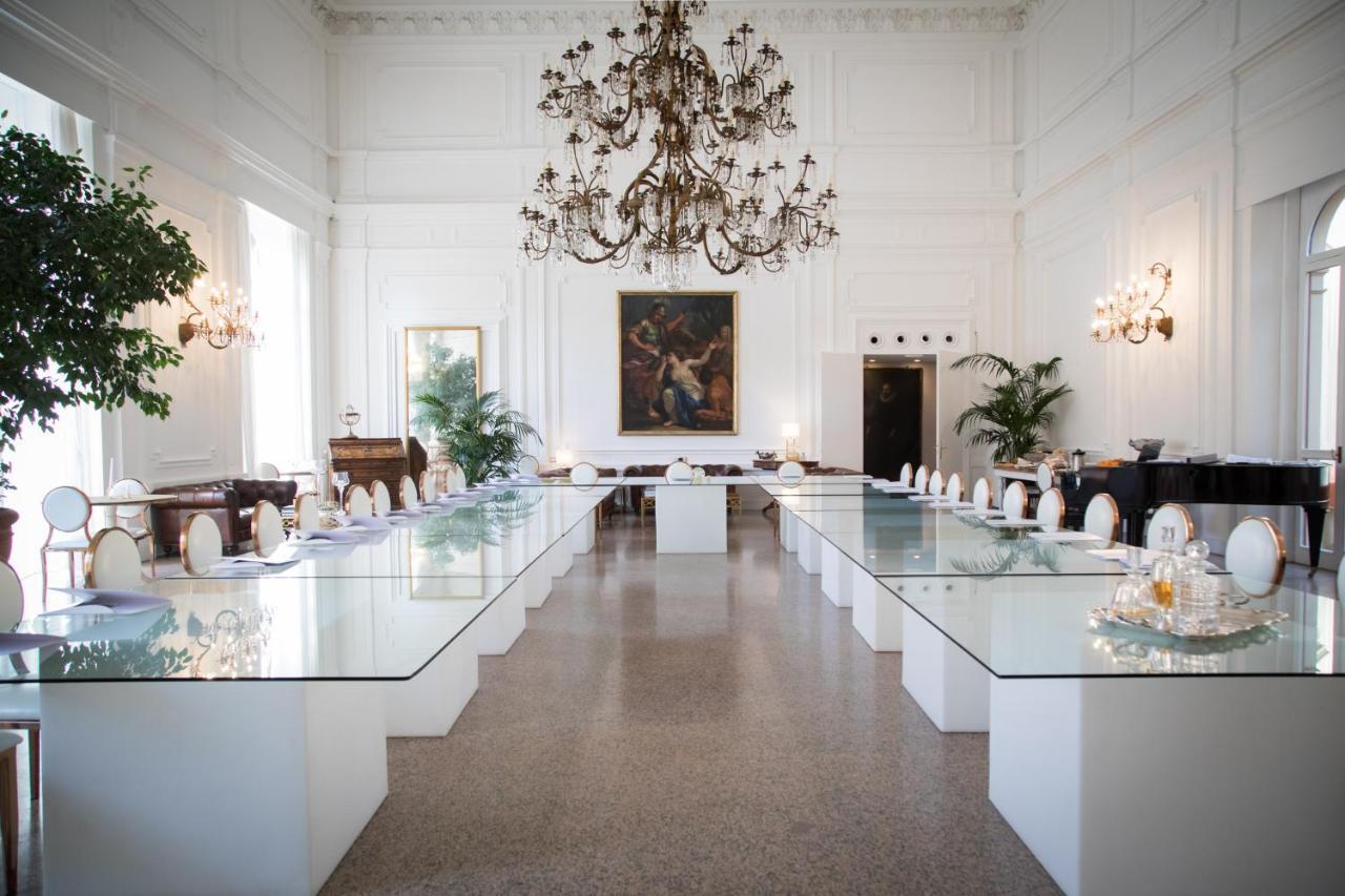Arnaboldi Palace Pavia Kültér fotó